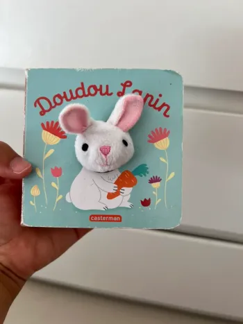 Marionnette Doudou Lapin | Livre et jouet pour tout-petits
