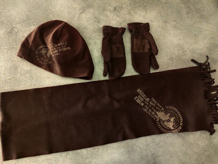 Ensemble bonnet gants et écharpe okaidi