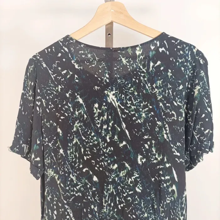 Robe fluide IKKS noire imprimé abstrait taille 40 manches courtes A510 - photo numéro 2