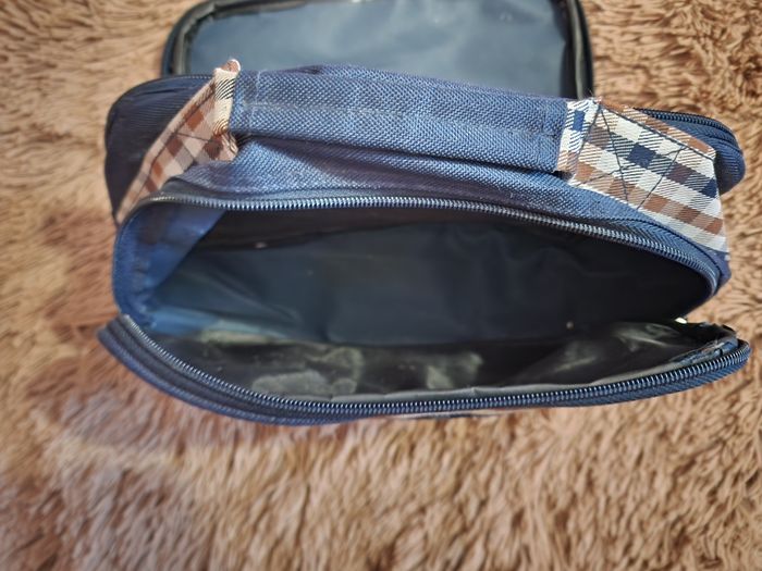 Trousse de toilette marine - photo numéro 4