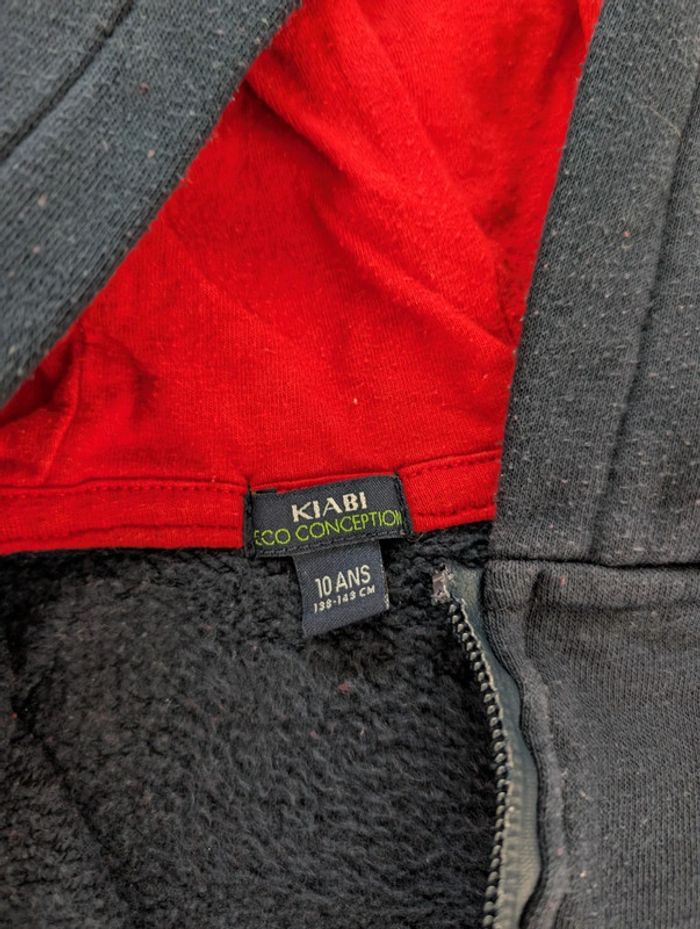 Pull capuche garçon 10 ans - photo numéro 3