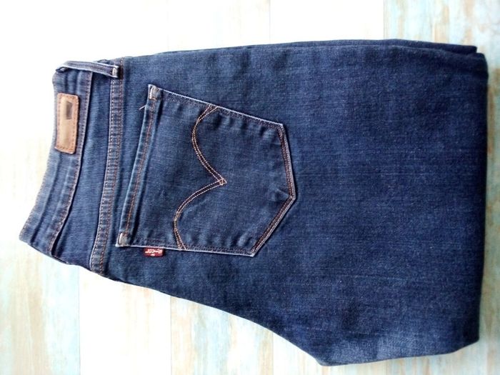 Jeans Levis - photo numéro 3