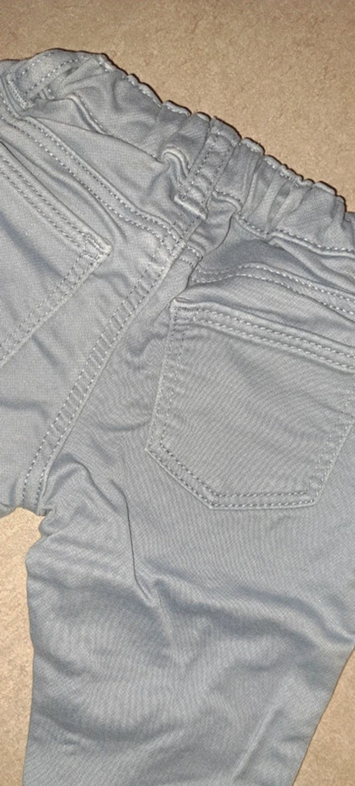 Jeans bleu clair H&M 6 mois - photo numéro 5