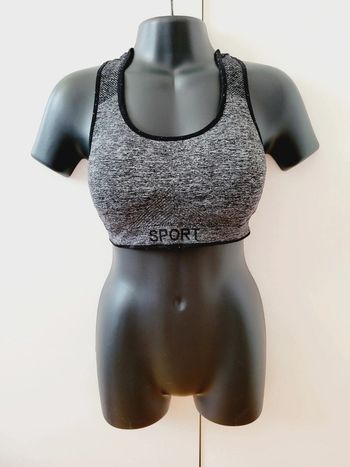 Brassière sport taille S 36 M 38 gris yoga fitness
