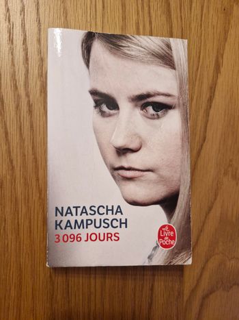 Livre "3096 jours" Natacha Kampusch 
