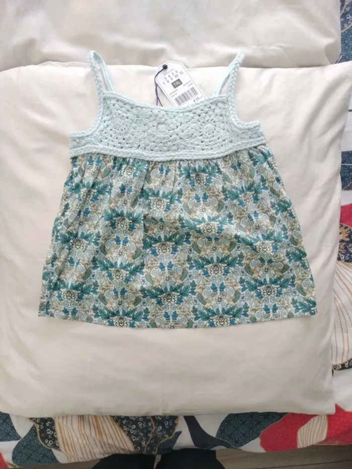 Débardeur crochet "La baie des anges" 7 ans