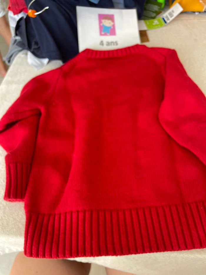 Pull mailles gap, quatre ans. Superman. - photo numéro 4