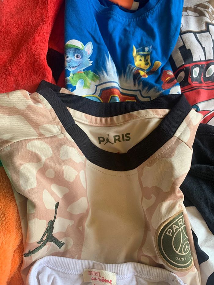 Gros lot vêtements garçons 2/3 ans - photo numéro 9