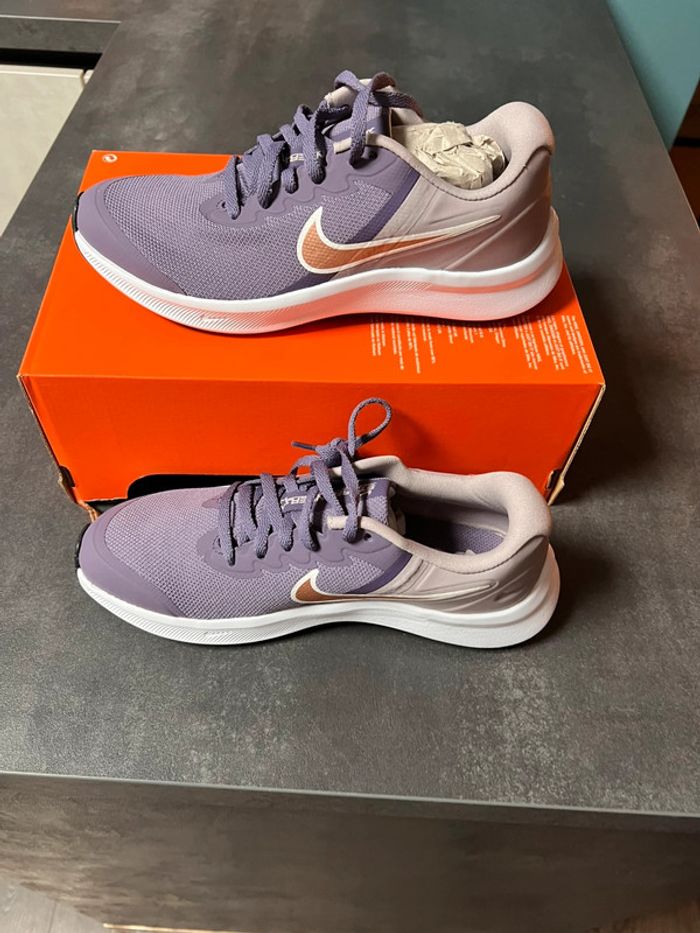 Basket Nike femme taille 36.5 - photo numéro 2