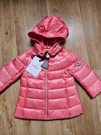 Doudoune fine moncler neuf 3/6 mois 