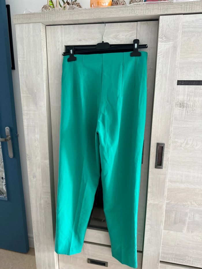Pantalon vert lefties taille 36 - photo numéro 2