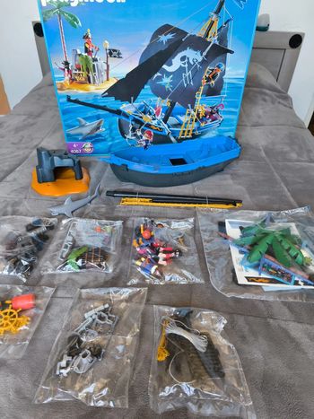 Playmobil 4067 Bateaux Pirates avec Île complet