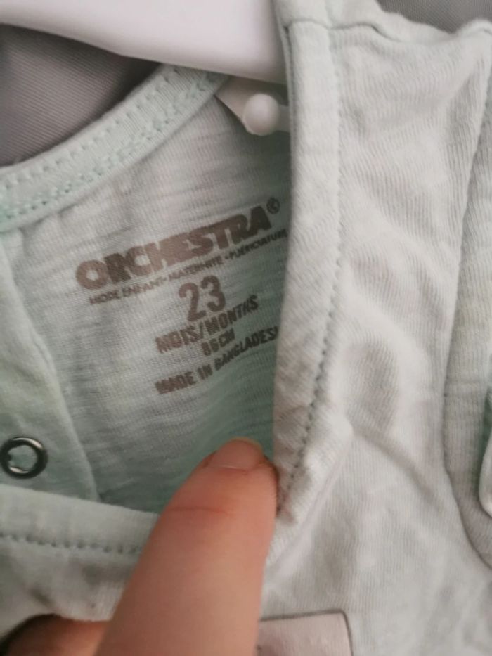 T shirt 23 mois neuf - photo numéro 2