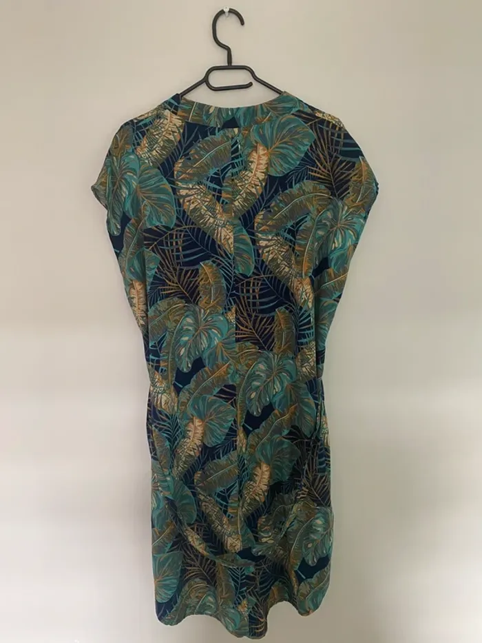 Robe marine et verte SHEIN taille 48/XXL - photo numéro 3