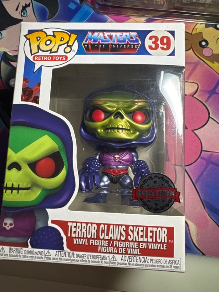 Pop terror claws 39
