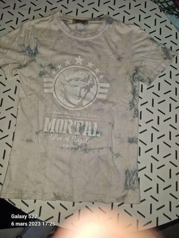 Tee-shirt