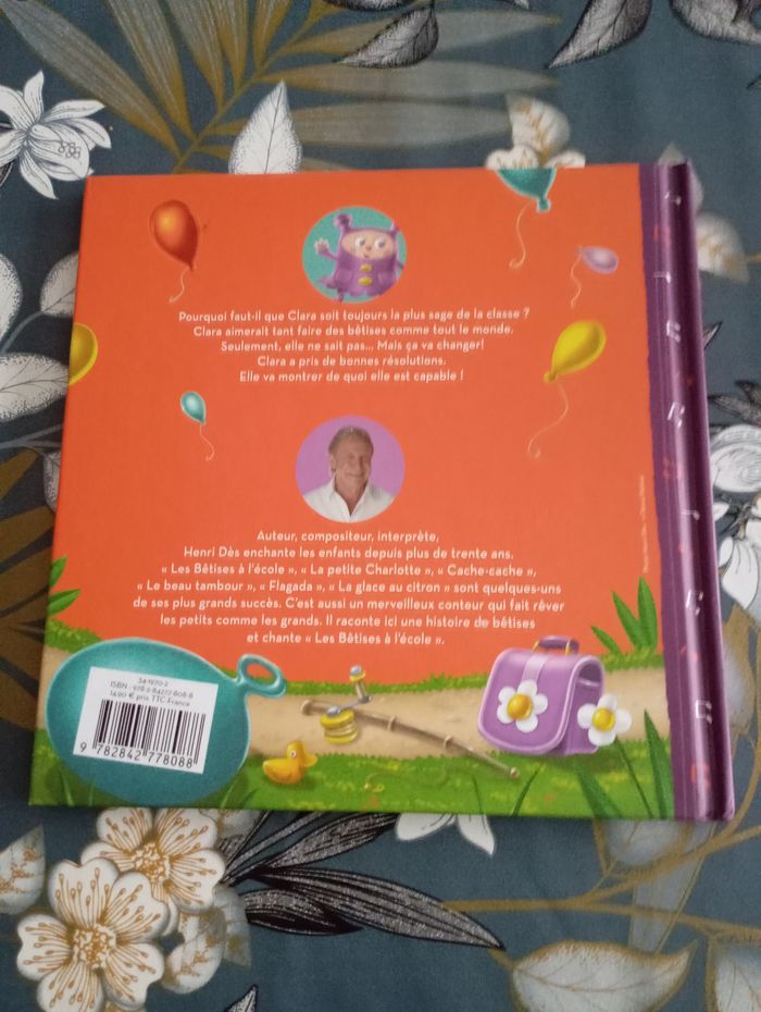 Henri Dès raconte une histoire de bêtises et chante Les Bêtises à l'école - photo numéro 2
