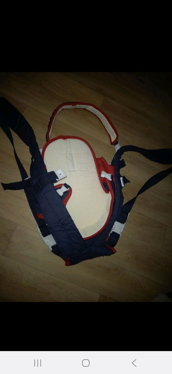 Porte bébé - photo numéro 2