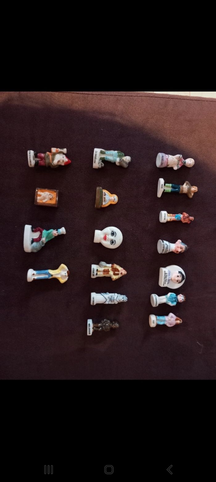 Lot 17 fèves - Personnages