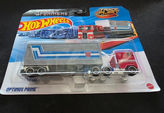 Hot wheels Transformers Optimus Prime - photo numéro 2