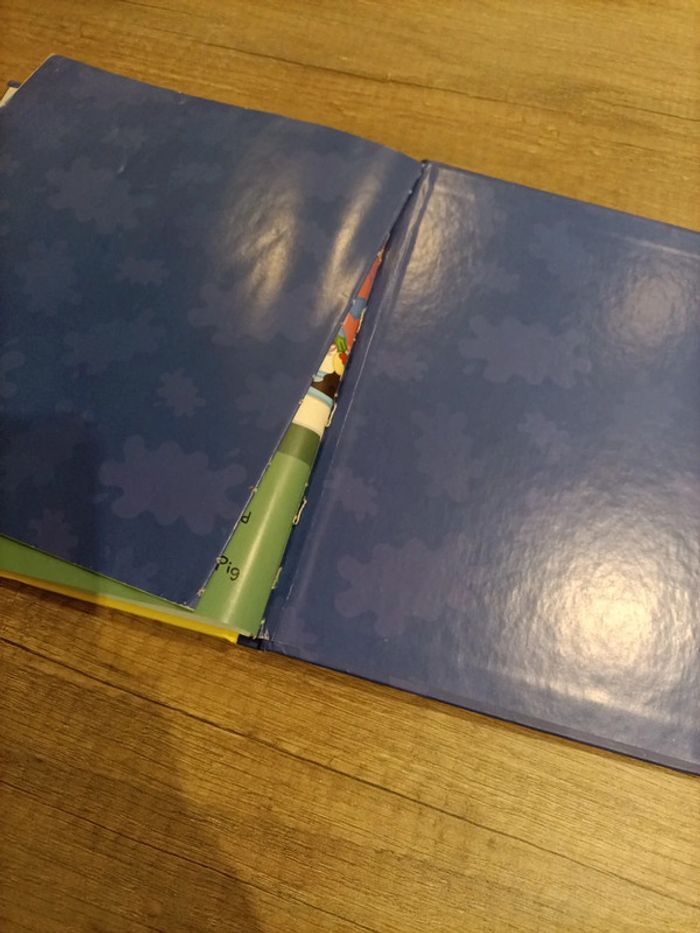 Livre Peppa pig : Peppa fête Noël - photo numéro 14