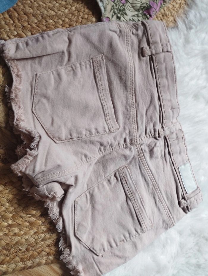 Lot shorts jeans 7/8ans - photo numéro 8