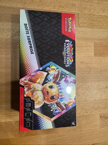 Pokémon coffret surprise évolution prismatique 8.5