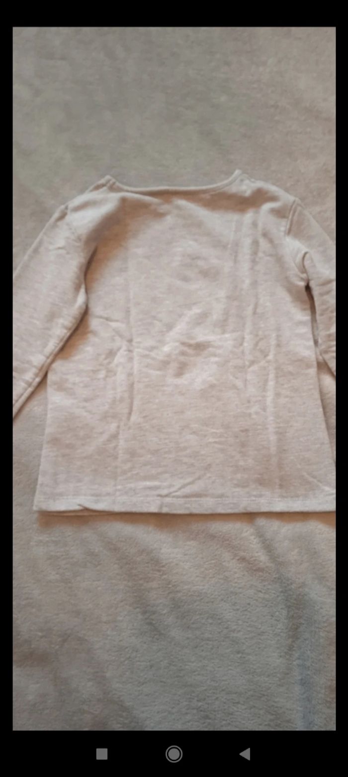 Sweat gris taille 8 ans - photo numéro 4