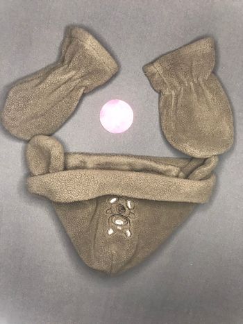 Bonnet et moufles 18mois