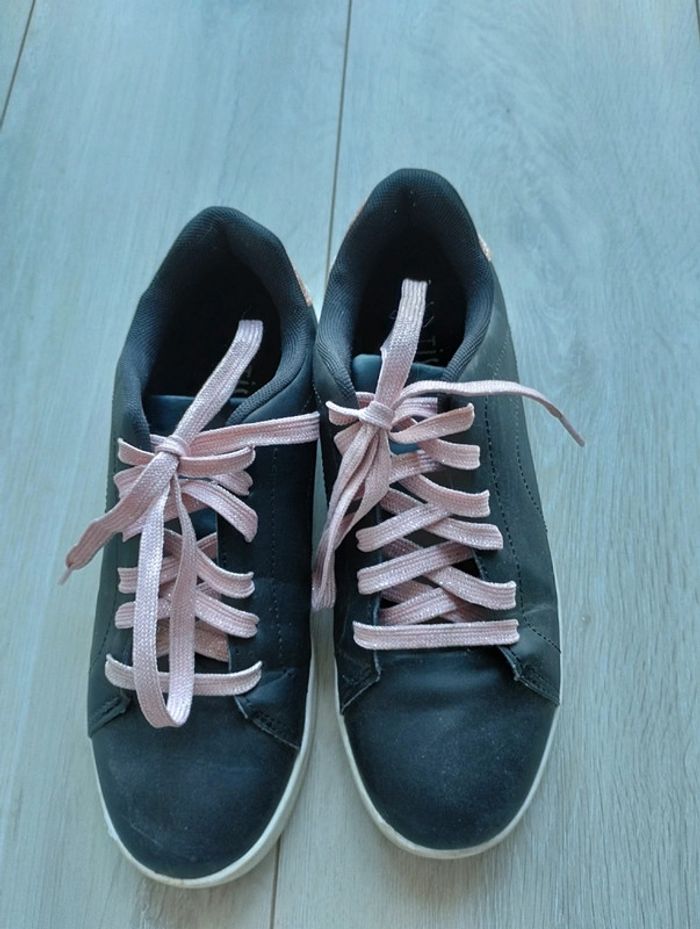 Chaussures P37