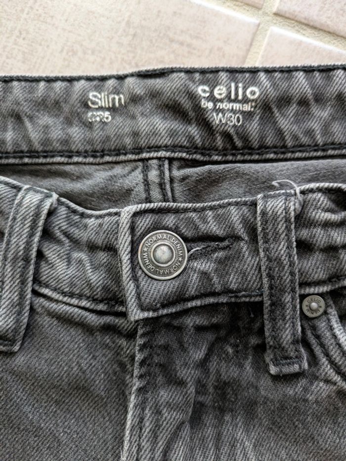 Jean slim Celio gris foncé comme neuf - photo numéro 4
