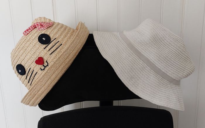 2 jolis chapeaux