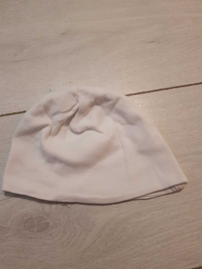 Bonnet de naissance