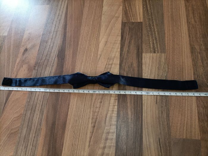 Noeud papillon type satin bleu marine - photo numéro 4