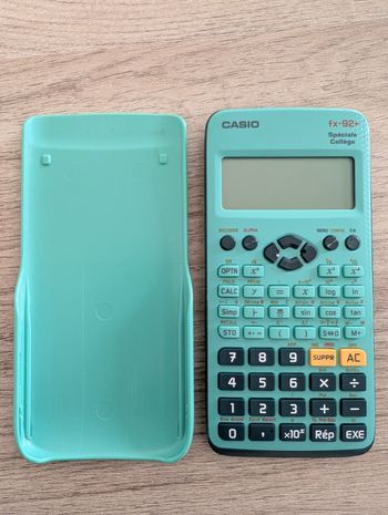 Calculatrice Casio fx-92+ spéciale collège 