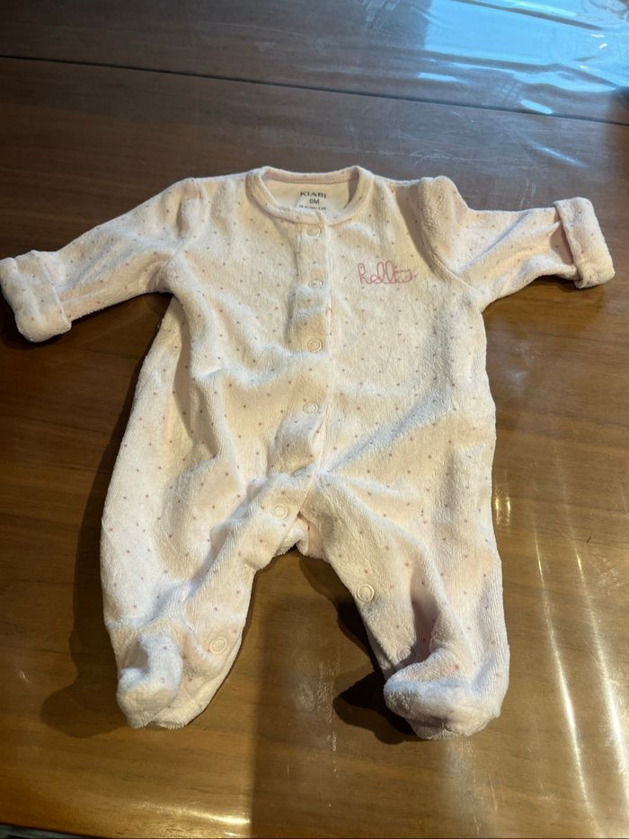 Lot pyjama naissance avec gilet - photo numéro 4