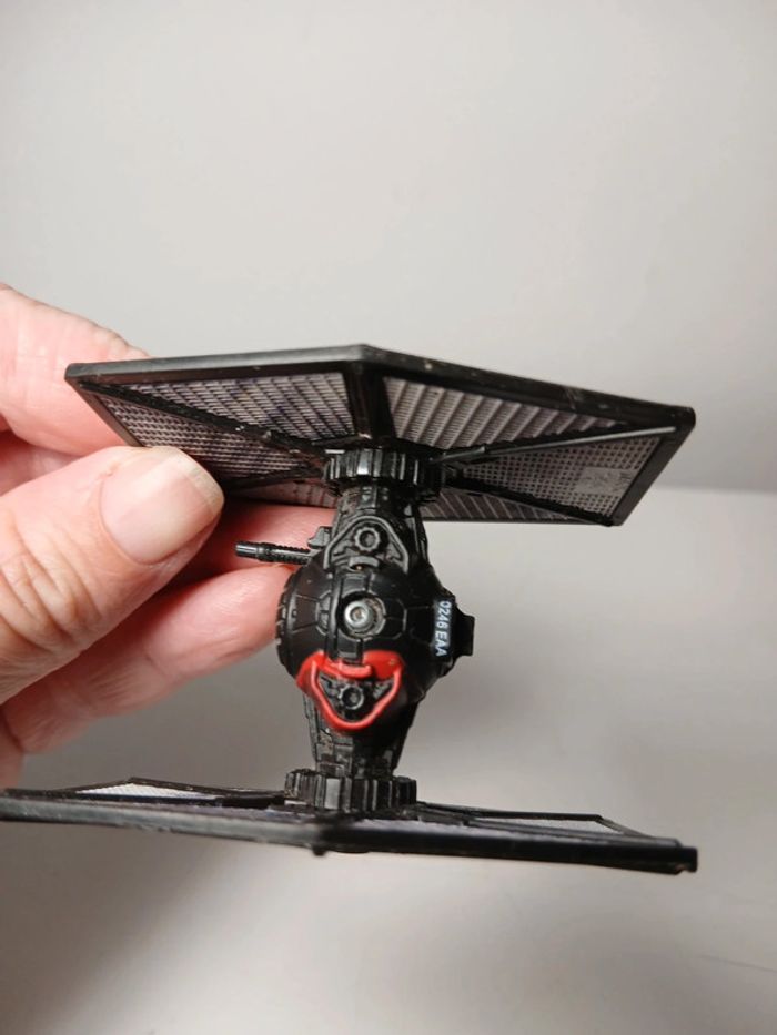 Lot star wars figurine + tie fighter - photo numéro 10