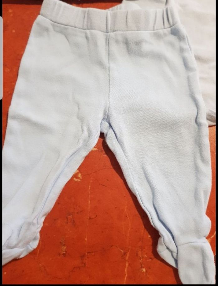 Pyjama bébé taille 6 mois - photo numéro 2