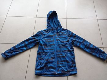 Veste à  capuche garçon 10-12 ans imperméable