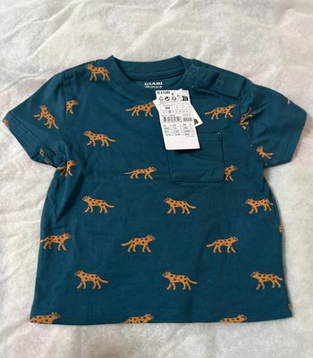 T shirt neuf 6 mois kiabi
