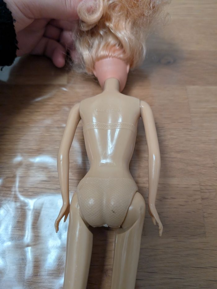 Poupée 30 cm - photo numéro 10