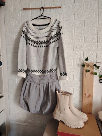 Ensemble pull, jupe et bottines