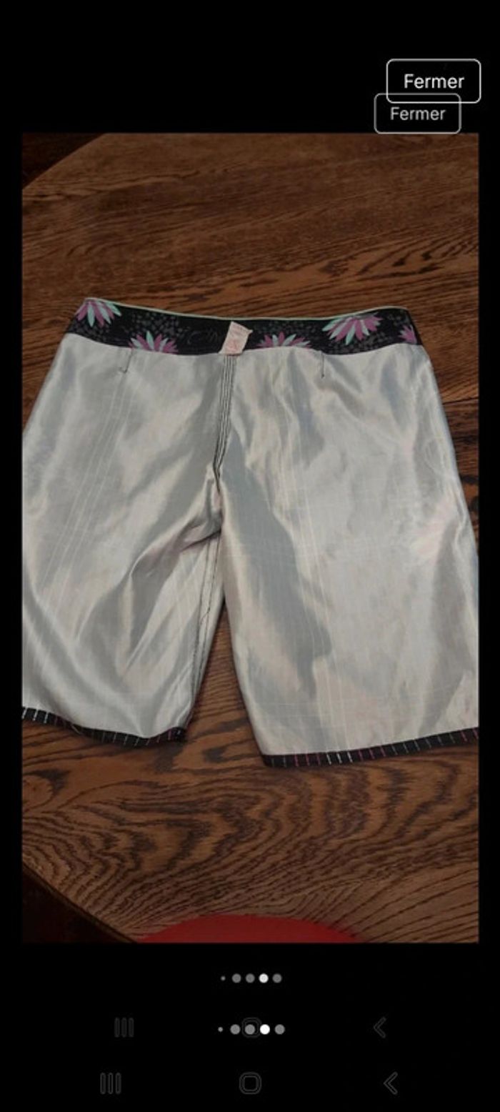 Bermuda O'neill femme size 29 fr 38/40 - photo numéro 9