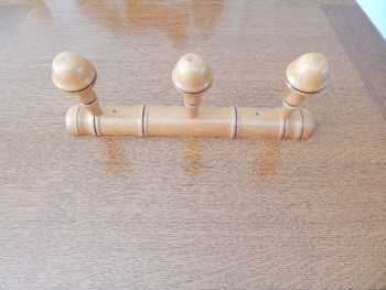 Porte-manteau en bois 35 cm