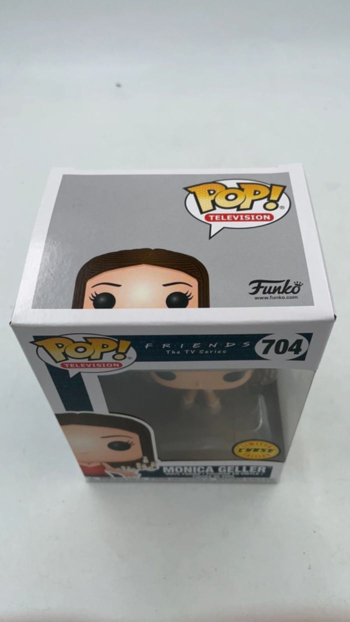 Figurine Funko Pop Friends Monica Geller Limited Édition Chase N•704 neuf - photo numéro 5