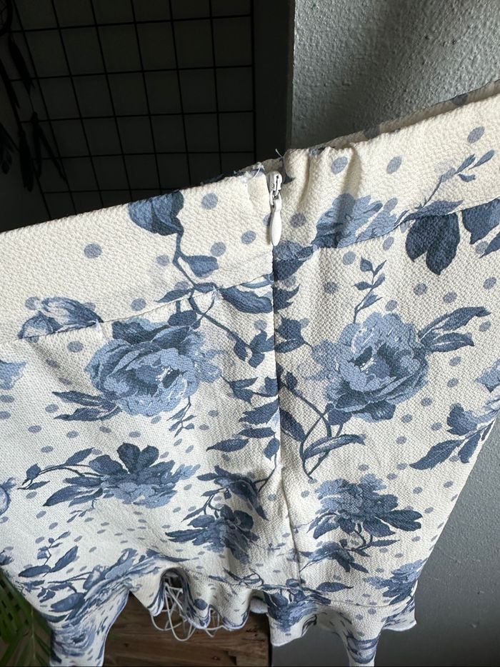Jupe volant fleur bleue - photo numéro 2