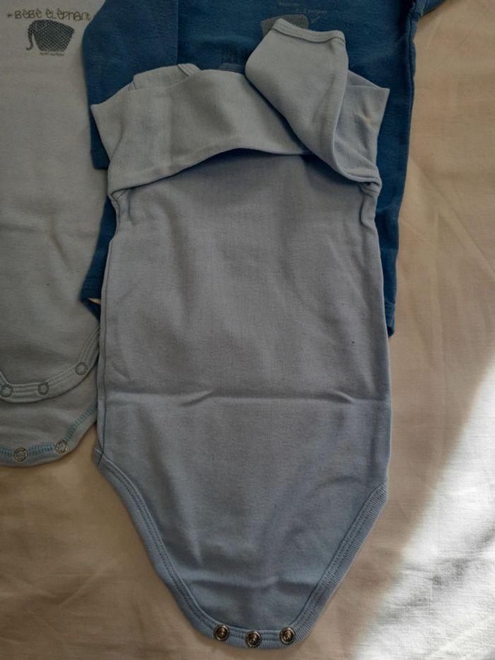 Lot de 3 bodies ML 6 mois Petit Bateau - photo numéro 6