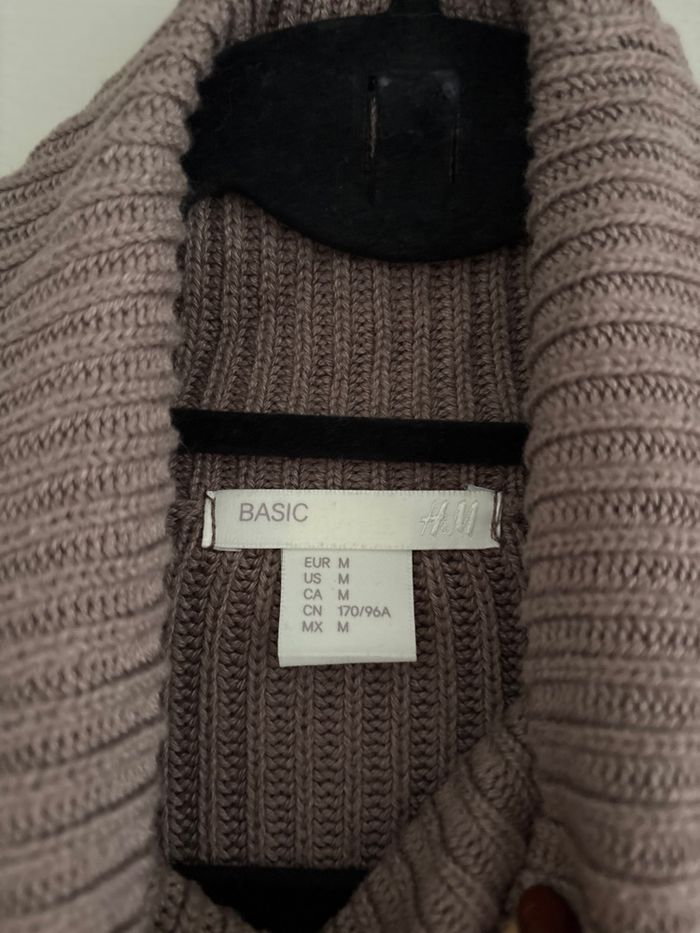 Pull côtelé col roulé H&M couleur vieux lilas - photo numéro 3