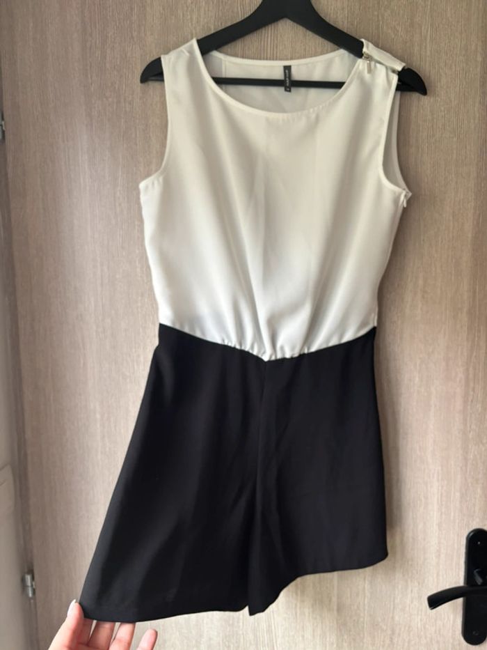 🖤 sublime combishort très classe noir et blanc - Naf Naf - T38 - photo numéro 6