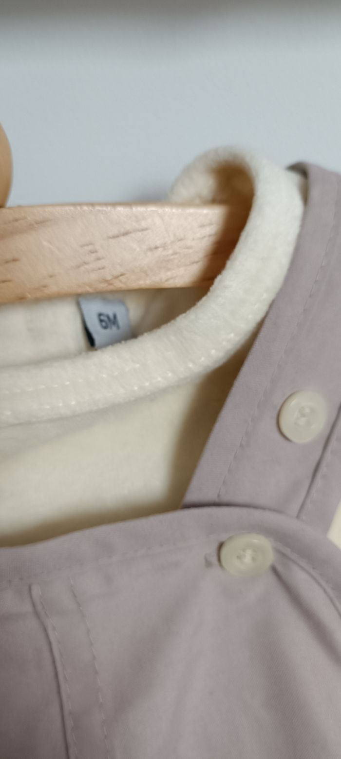 Salopette et son t-shirt ML 6 mois - photo numéro 3